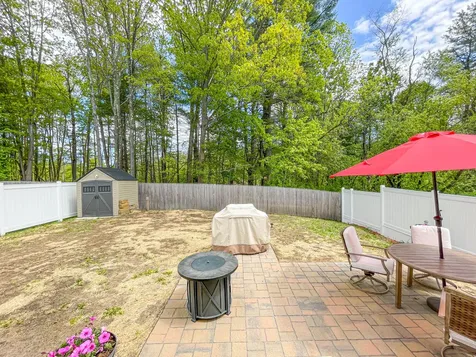 43 Cumberland Avenue Saco ME 04072