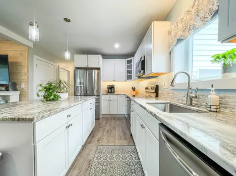 43 Cumberland Avenue Saco ME 04072