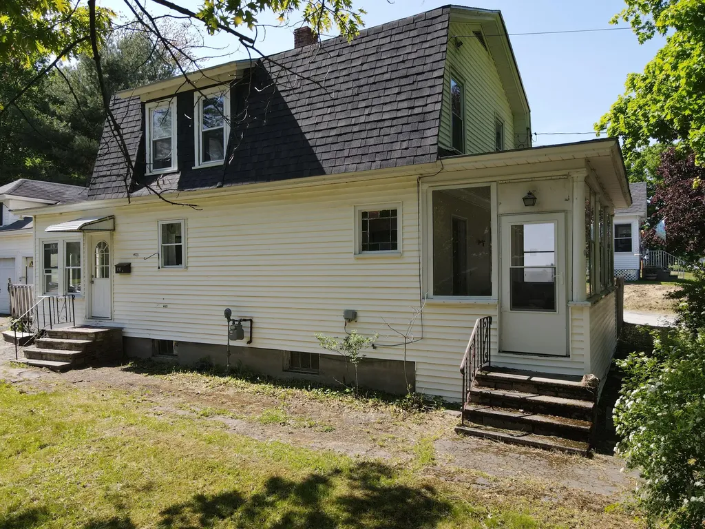 697 Main Street Old Town ME 04468