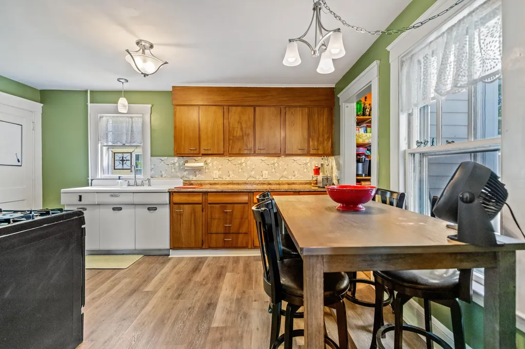 22 Granite Street Portland ME 04102