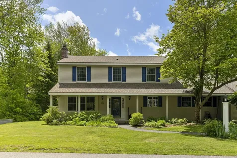 11 Bayberry Lane Scarborough ME 04074