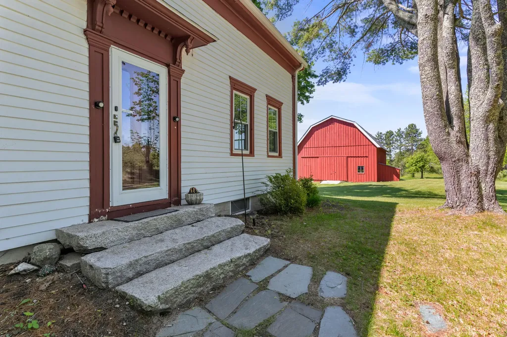 80 Waterhouse Road Gorham ME 04038
