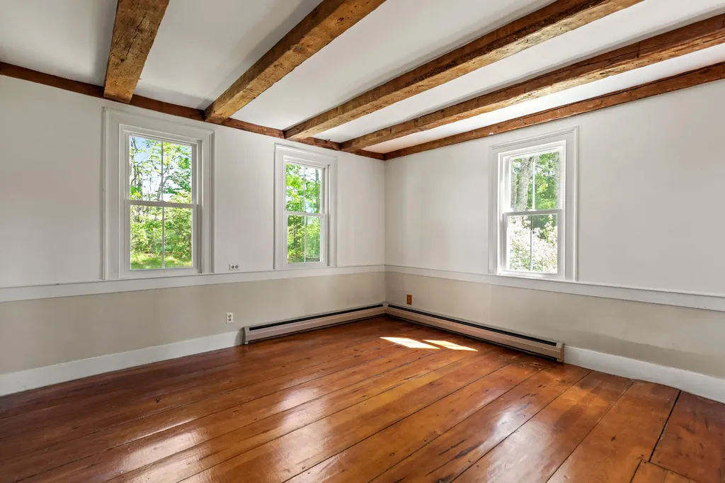 80 Waterhouse Road Gorham ME 04038