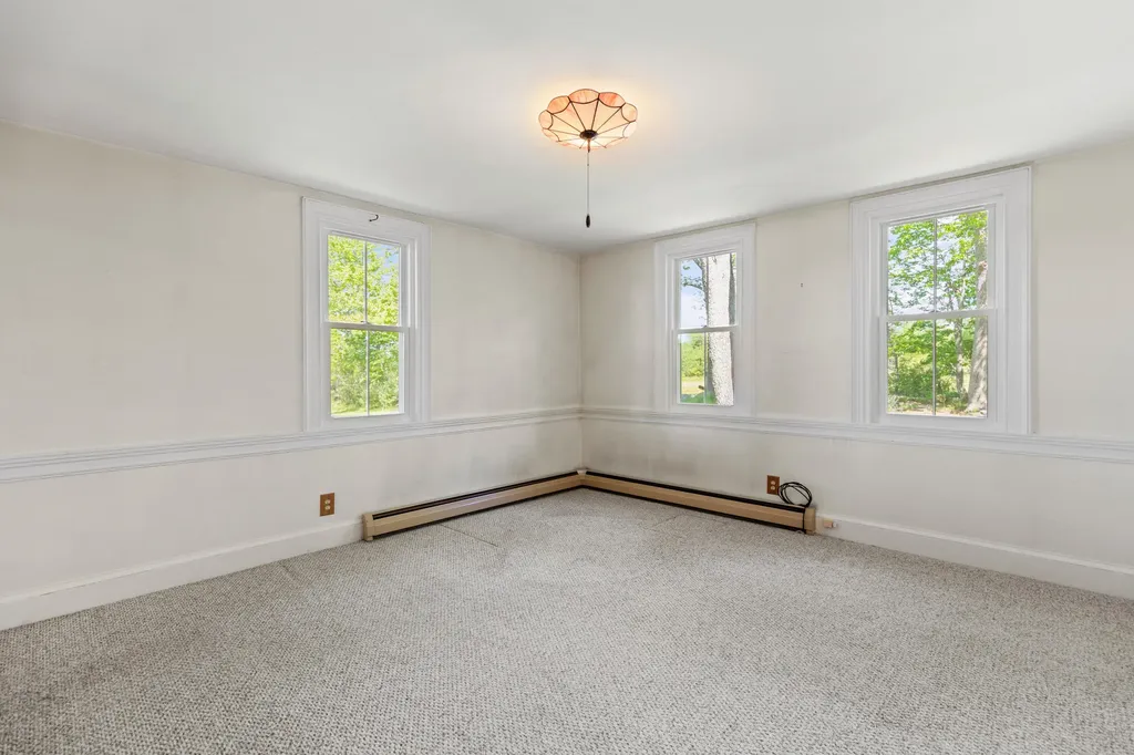 80 Waterhouse Road Gorham ME 04038