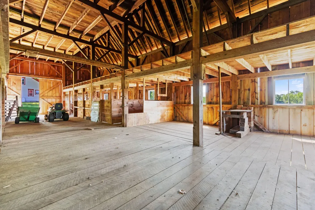 80 Waterhouse Road Gorham ME 04038