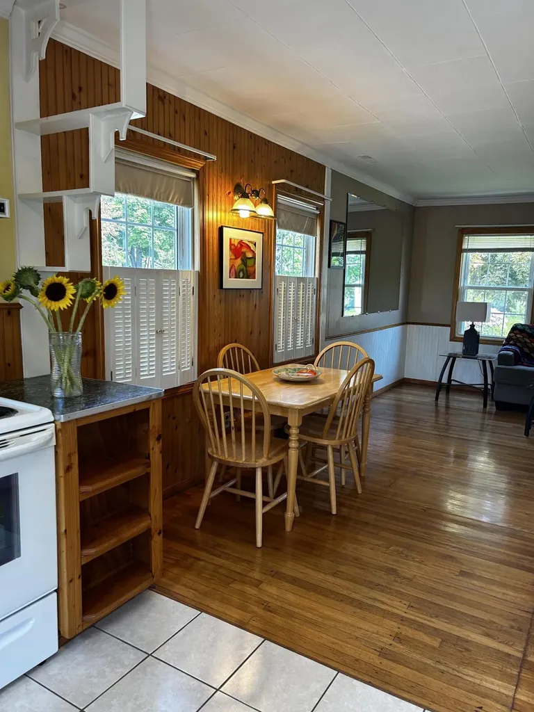 17 Crestmont Road Bangor ME 04401