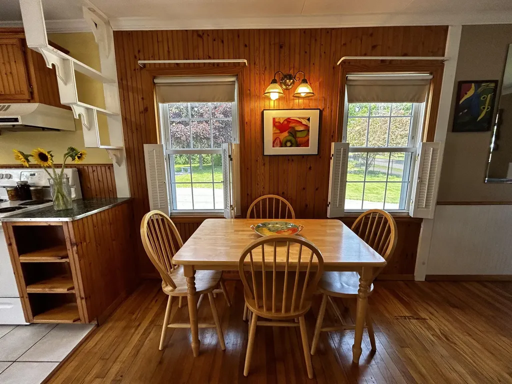 17 Crestmont Road Bangor ME 04401