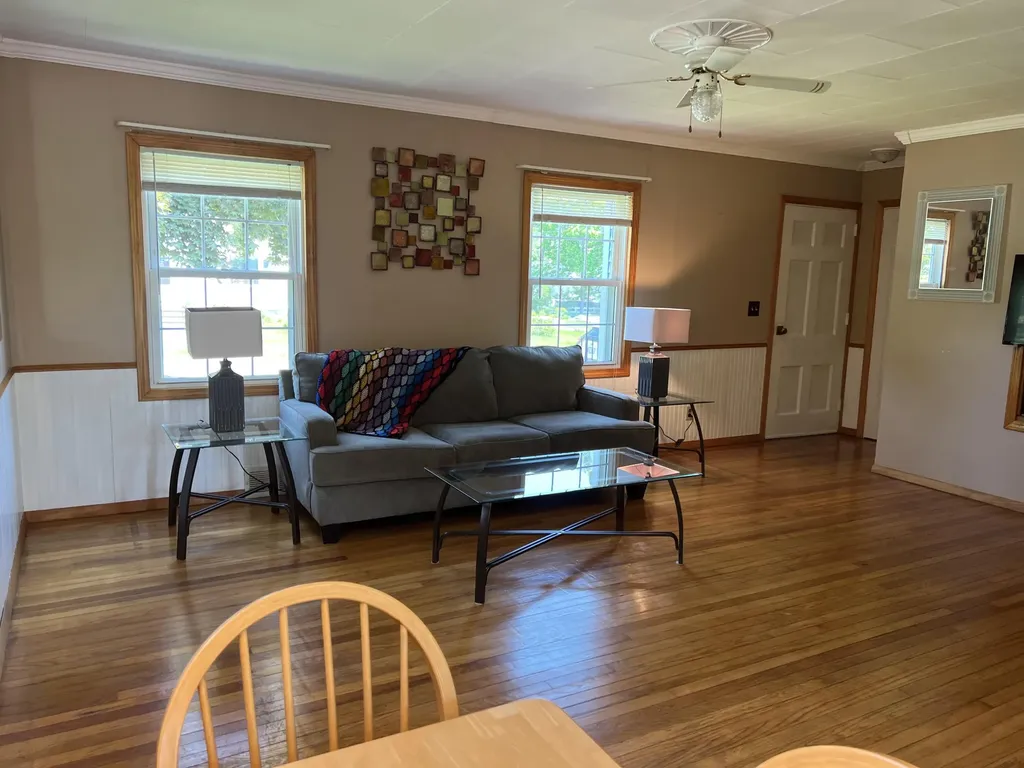 17 Crestmont Road Bangor ME 04401