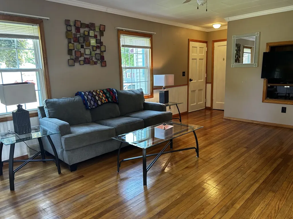17 Crestmont Road Bangor ME 04401