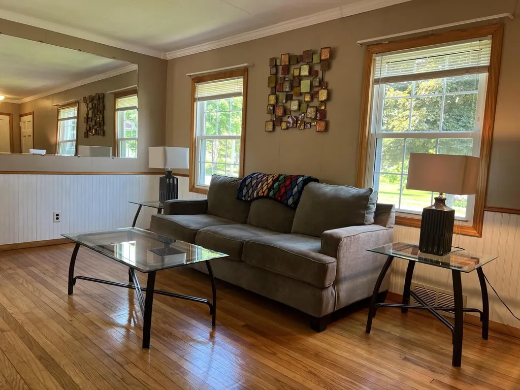 17 Crestmont Road Bangor ME 04401