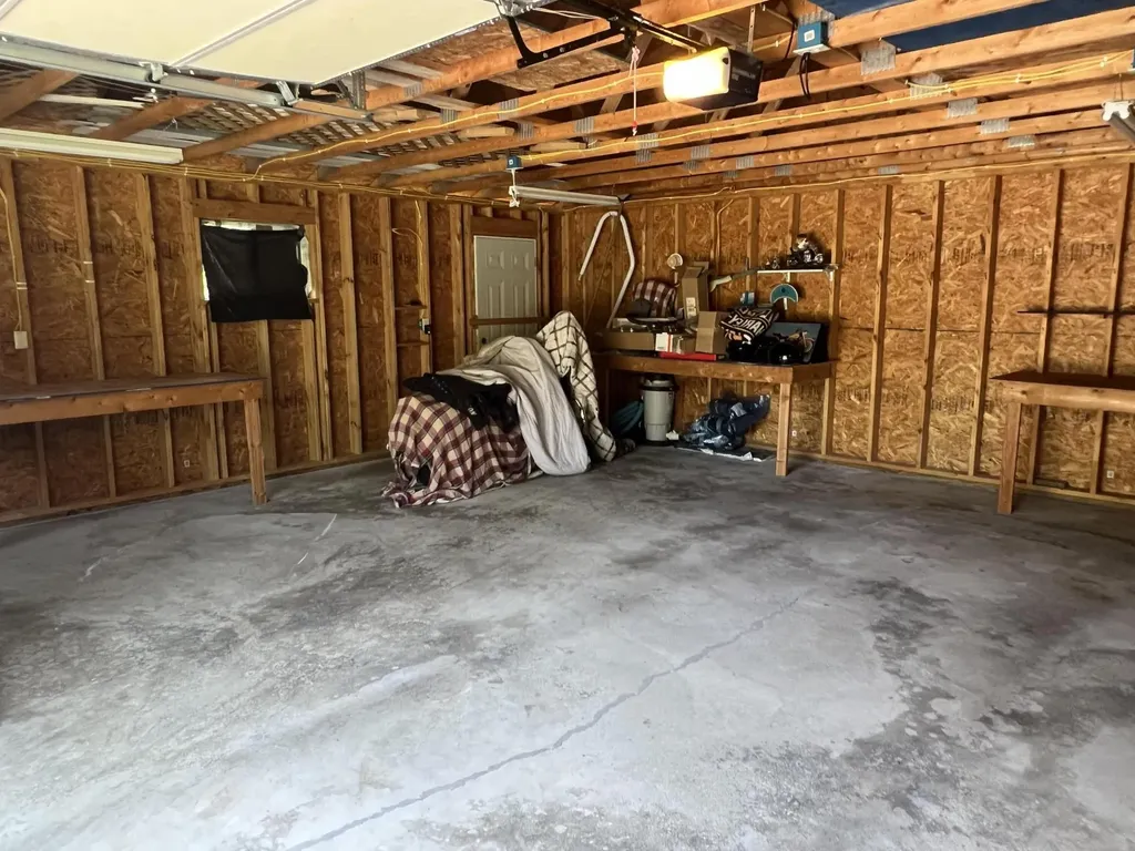 17 Crestmont Road Bangor ME 04401