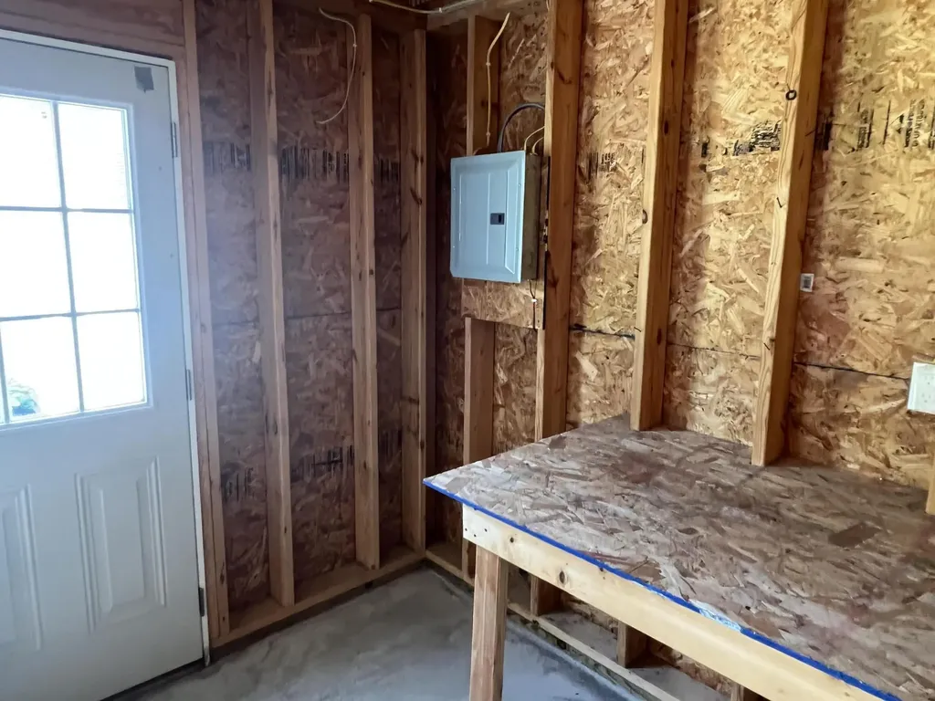 17 Crestmont Road Bangor ME 04401