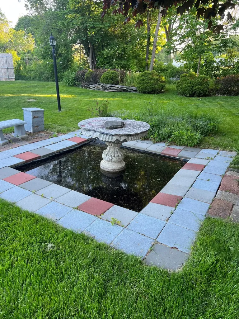 17 Crestmont Road Bangor ME 04401