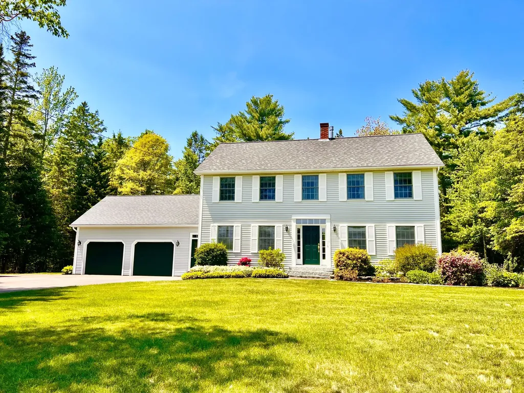 91 Main Trail Hampden ME 04444