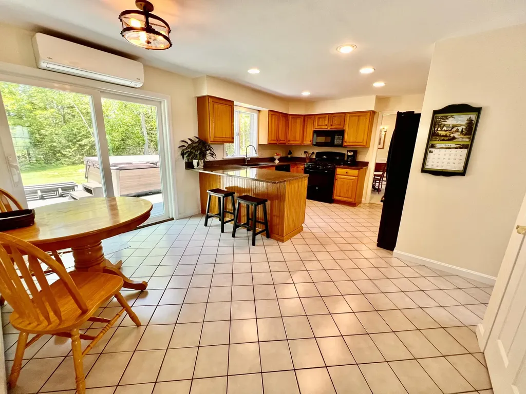 91 Main Trail Hampden ME 04444