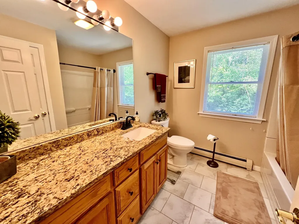 91 Main Trail Hampden ME 04444