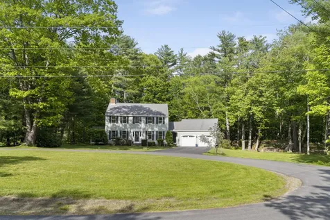 8 Partridge Lane Falmouth ME 04105