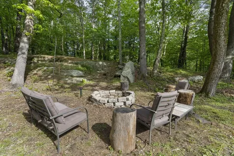 8 Partridge Lane Falmouth ME 04105