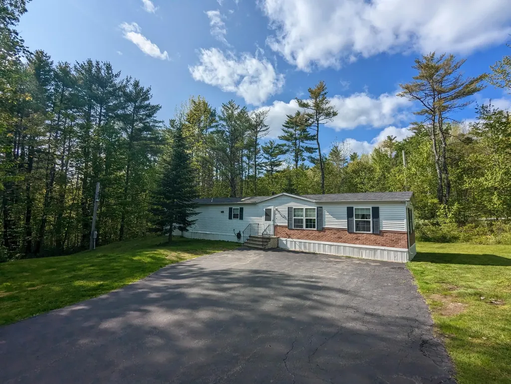 31 Bump Hill Road Union ME 04862