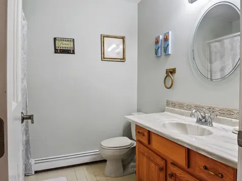 180 Lovejoy Shores Fayette ME 04349