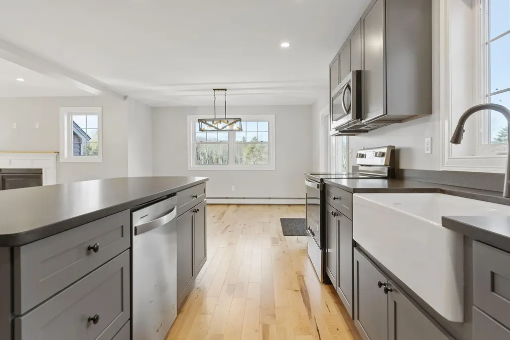 5 Hayfield Lane Windham ME 04062