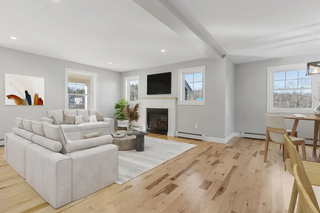 5 Hayfield Lane Windham ME 04062