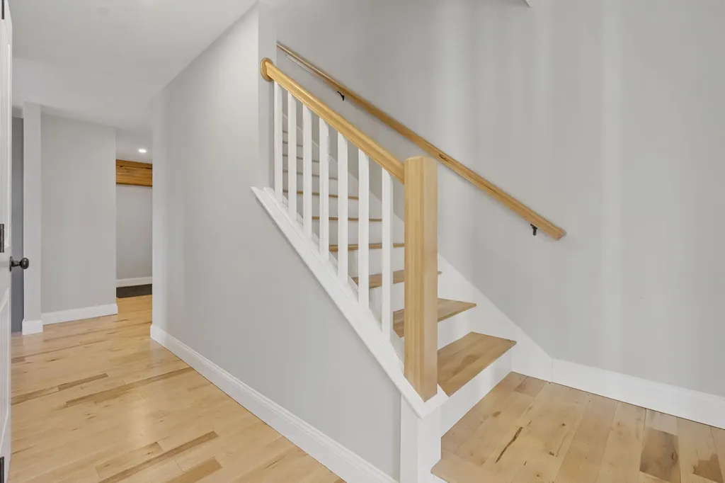 5 Hayfield Lane Windham ME 04062