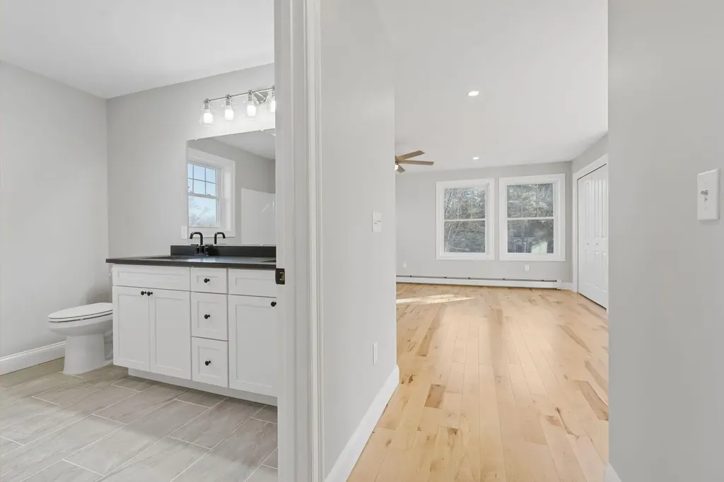 5 Hayfield Lane Windham ME 04062