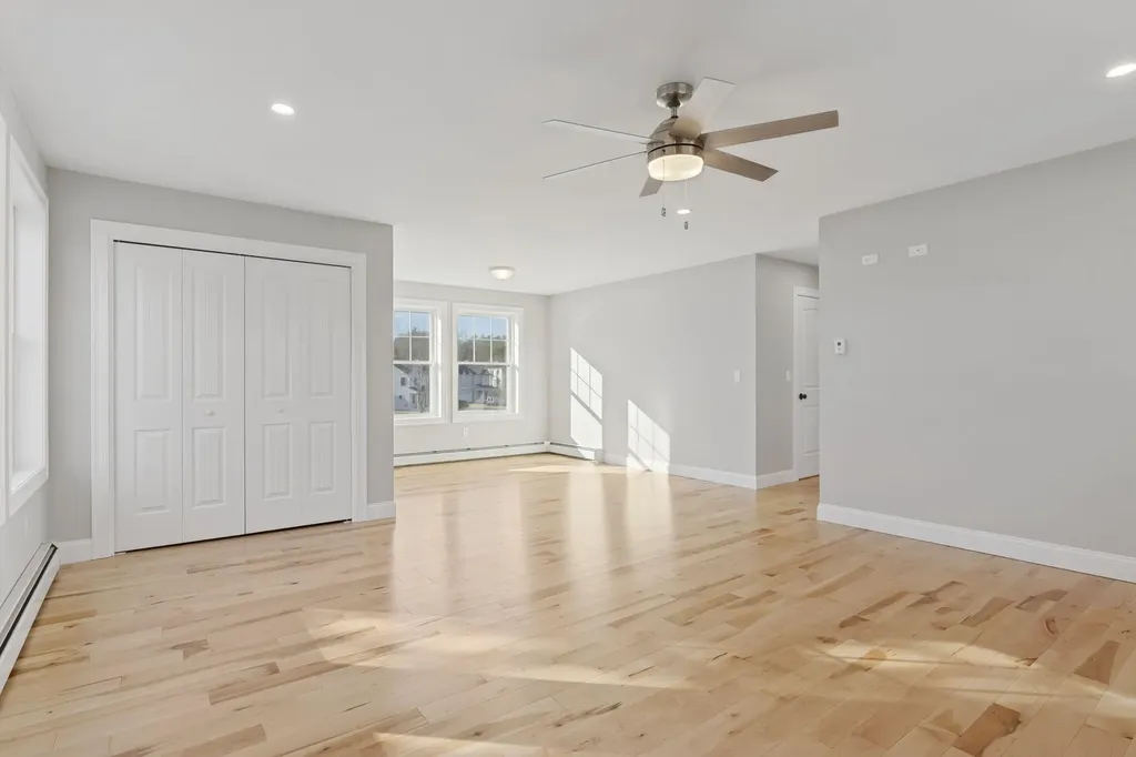 5 Hayfield Lane Windham ME 04062