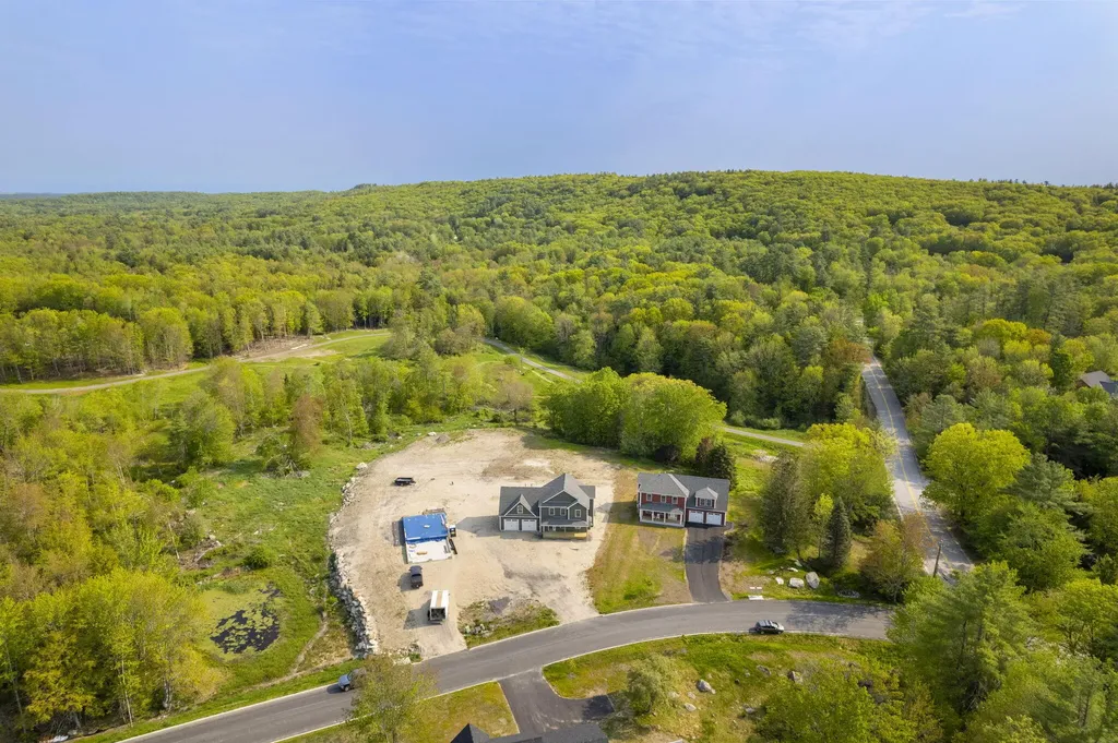 5 Hayfield Lane Windham ME 04062