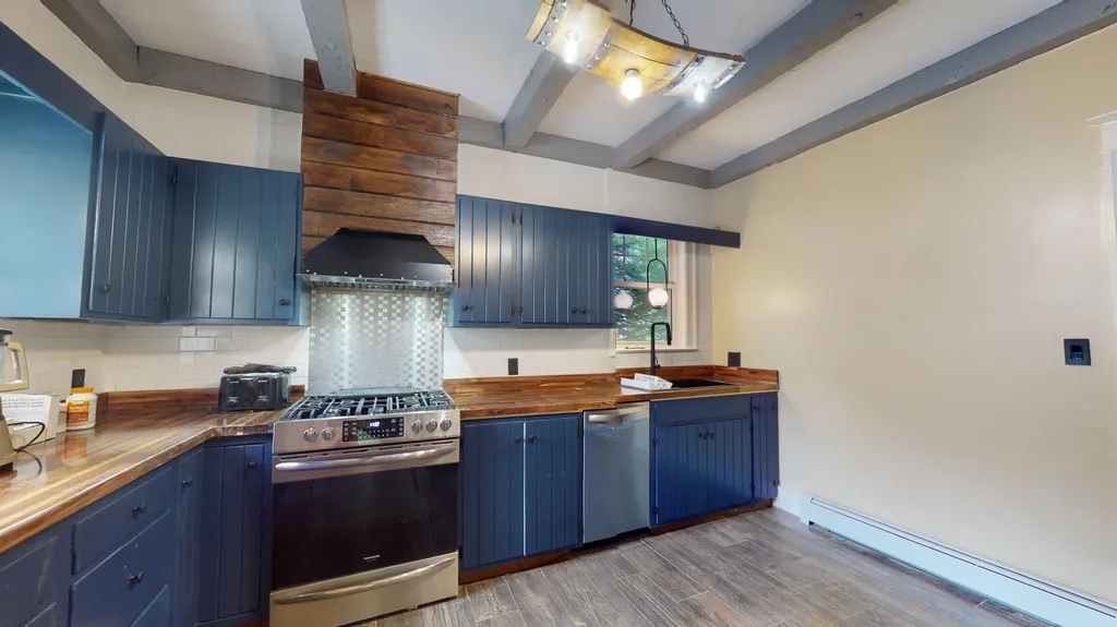 3 Shepley Street Auburn ME 04210