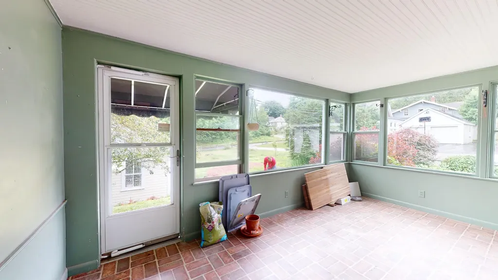 3 Shepley Street Auburn ME 04210