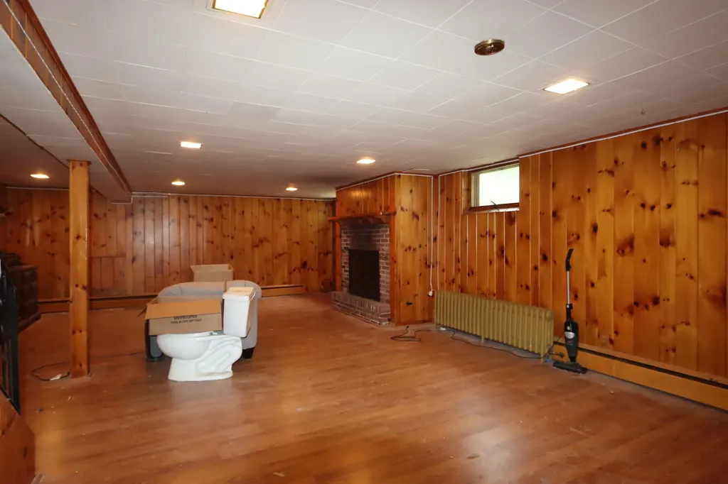 3 Shepley Street Auburn ME 04210