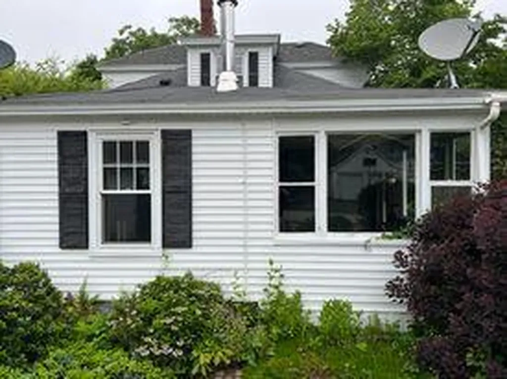 3 Shepley Street Auburn ME 04210
