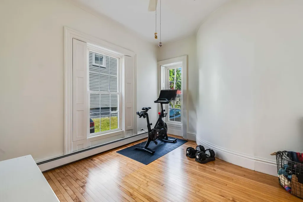 21 E Summer Street Bangor ME 04401