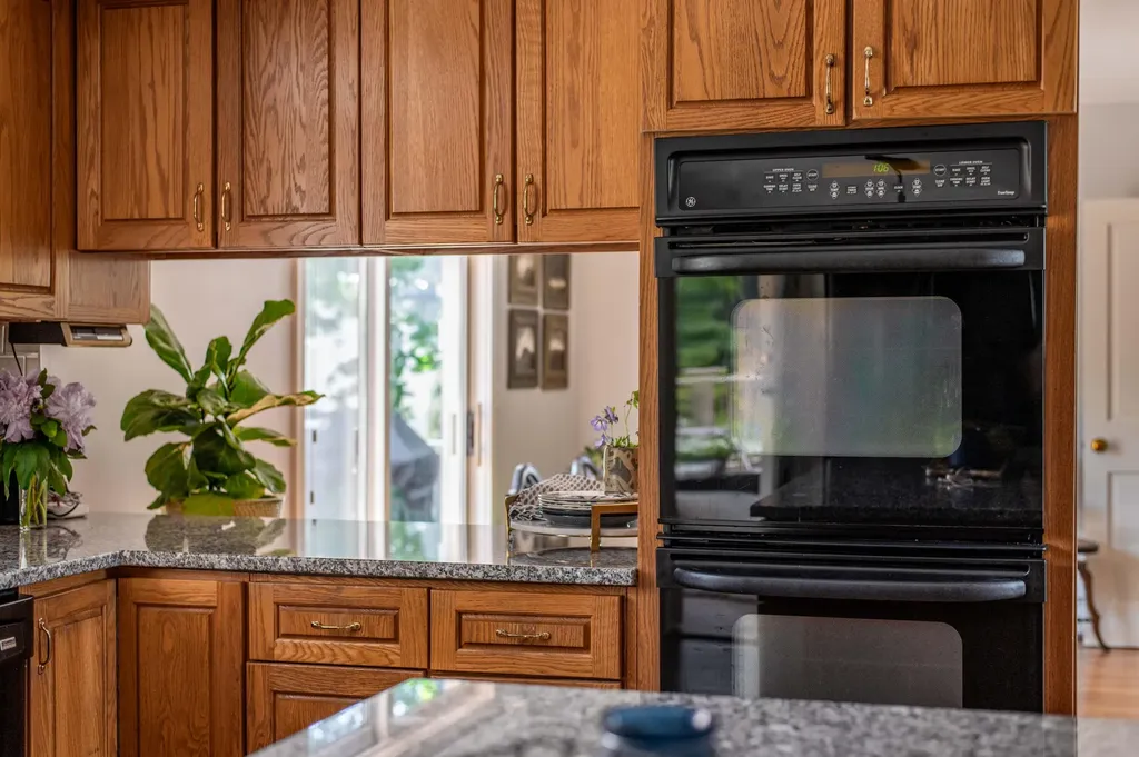 21 E Summer Street Bangor ME 04401