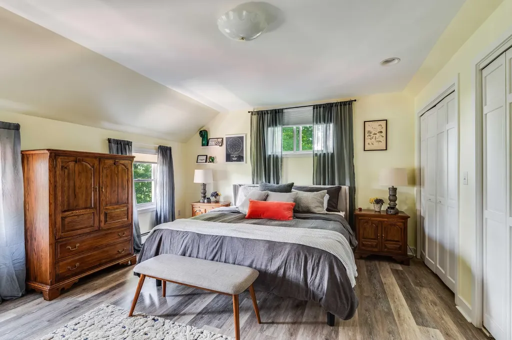 21 E Summer Street Bangor ME 04401