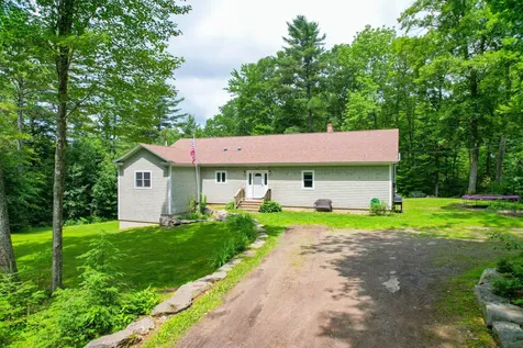 313 E Old County Road Newcastle ME 04553