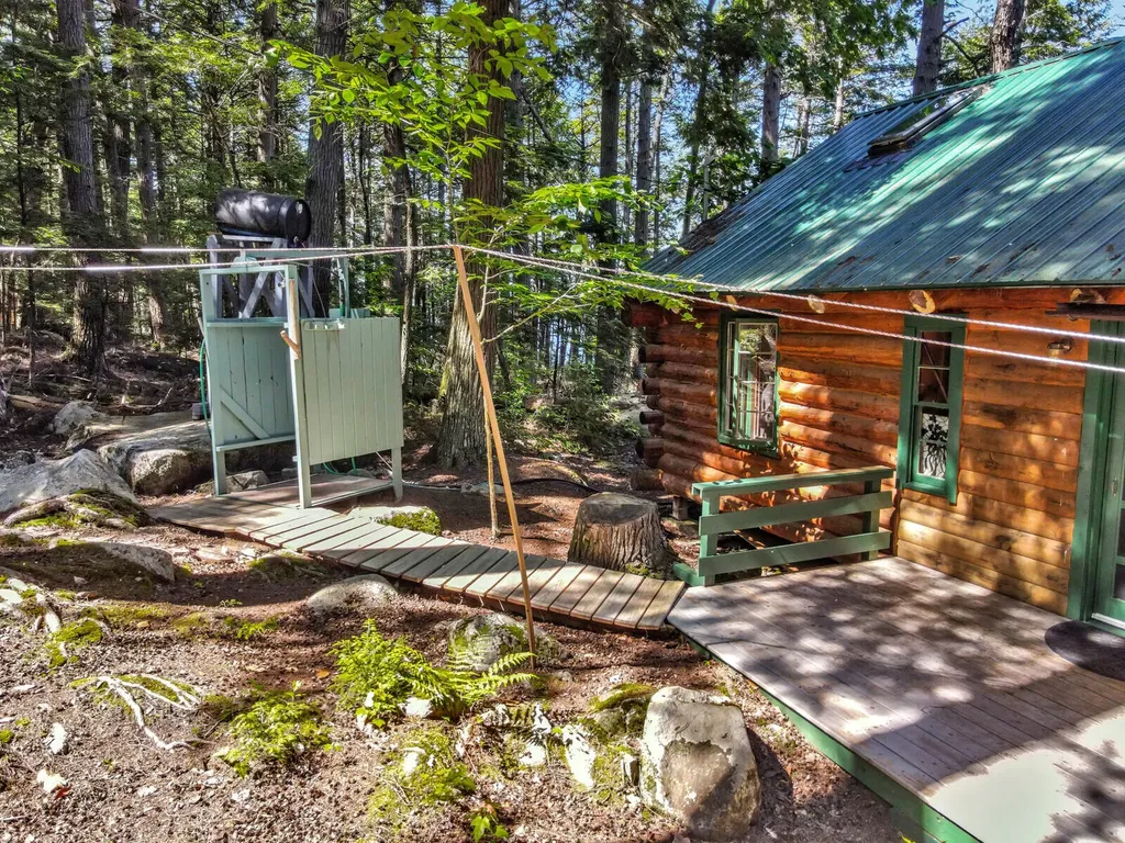46 Hoyt Island Belgrade ME 04917
