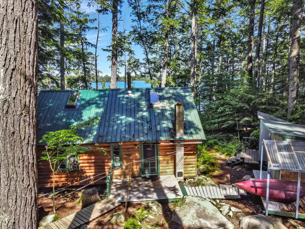 46 Hoyt Island Belgrade ME 04917