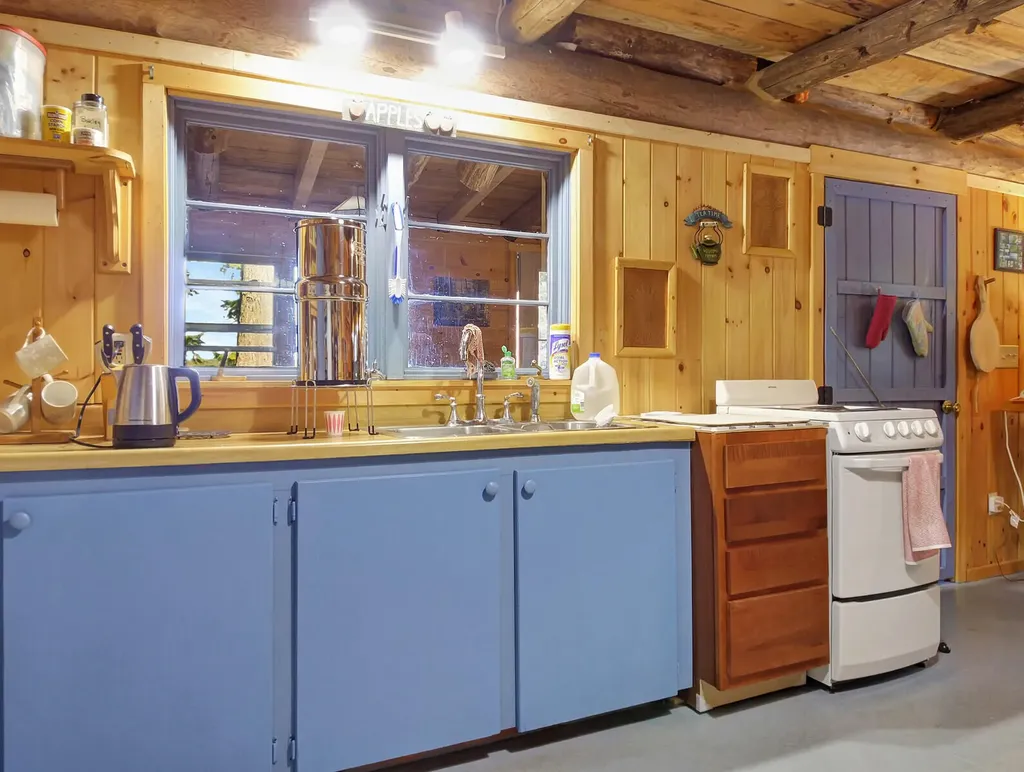46 Hoyt Island Belgrade ME 04917