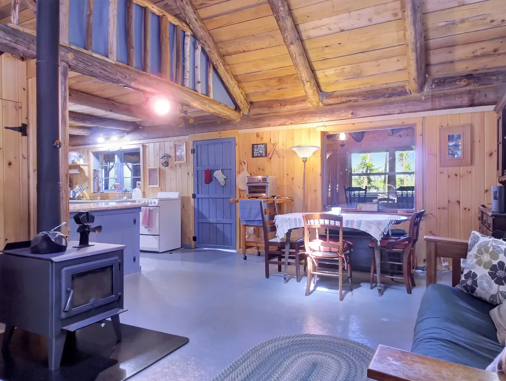 46 Hoyt Island Belgrade ME 04917