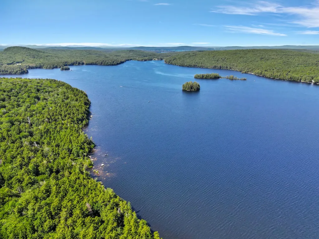 46 Hoyt Island Belgrade ME 04917