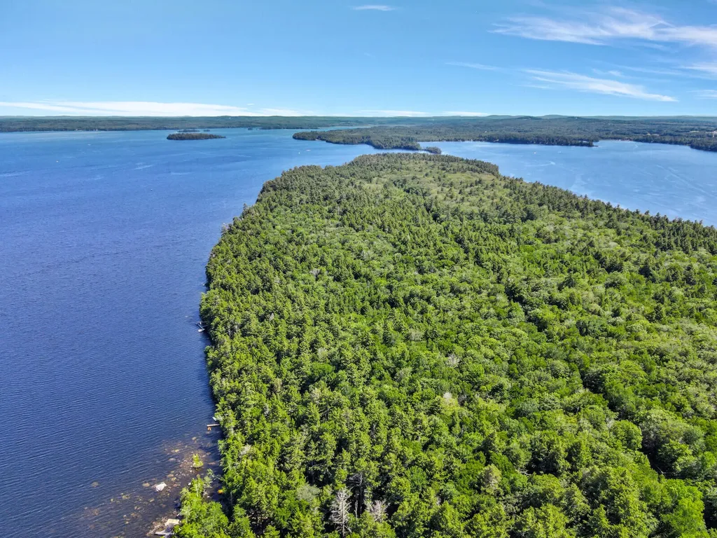 46 Hoyt Island Belgrade ME 04917