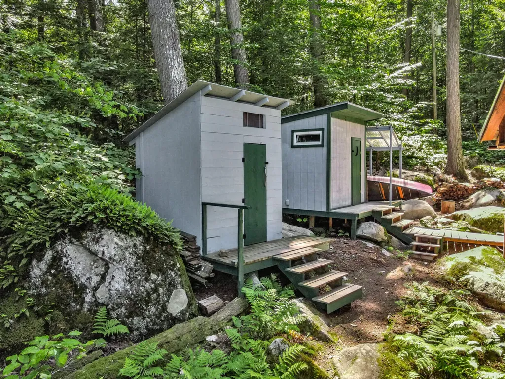 46 Hoyt Island Belgrade ME 04917