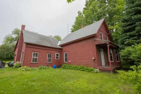 131 Oakes Street Farmington ME 04938