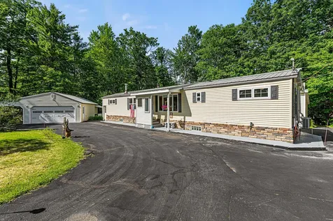 44 Perimeter Avenue Standish ME 04084