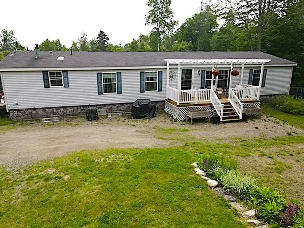 433 Mt Ephraim Road Searsport ME 04974