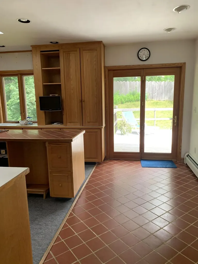 14 Montgomery Street Bangor ME 04401
