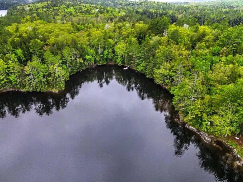 23 North Woods Road Vienna ME 04360